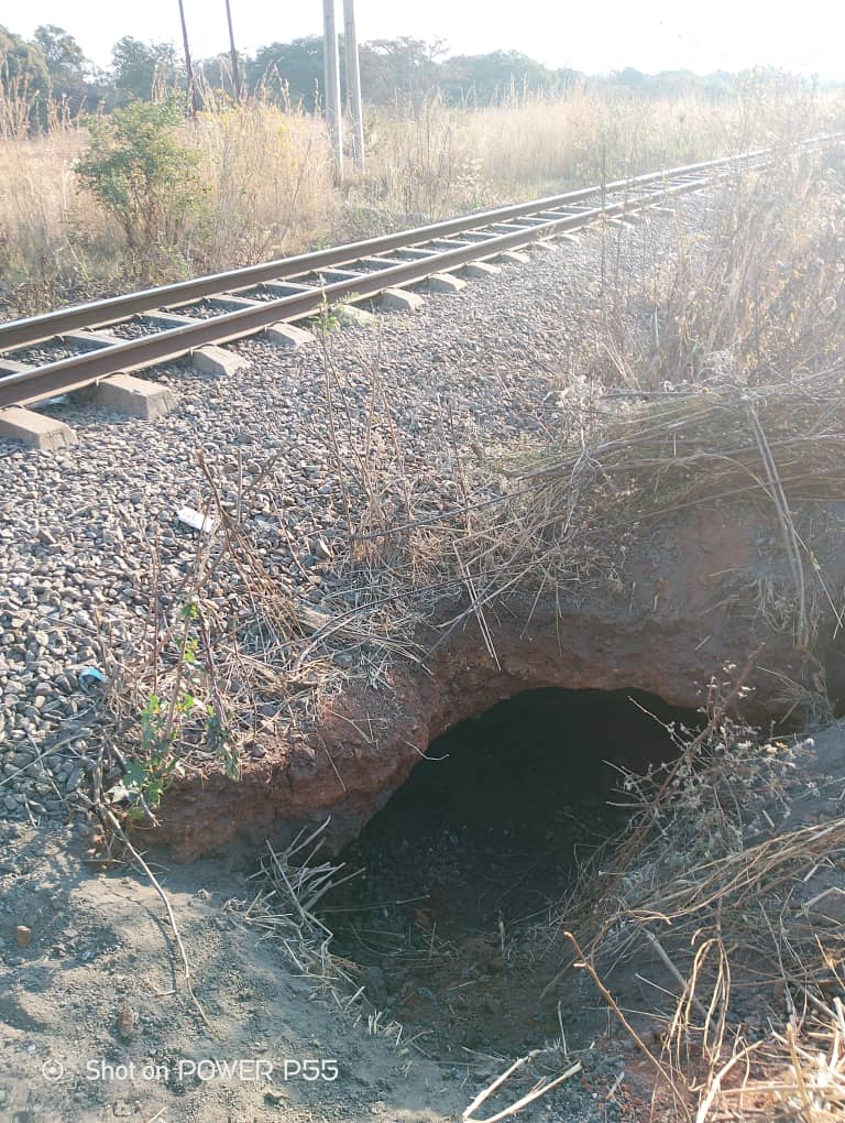 Zimbabwe: Drone spots people vandalising railway line