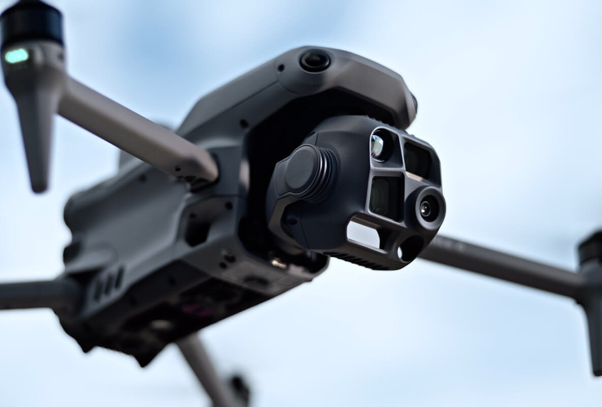 DJI fends off data espionage allegations... again